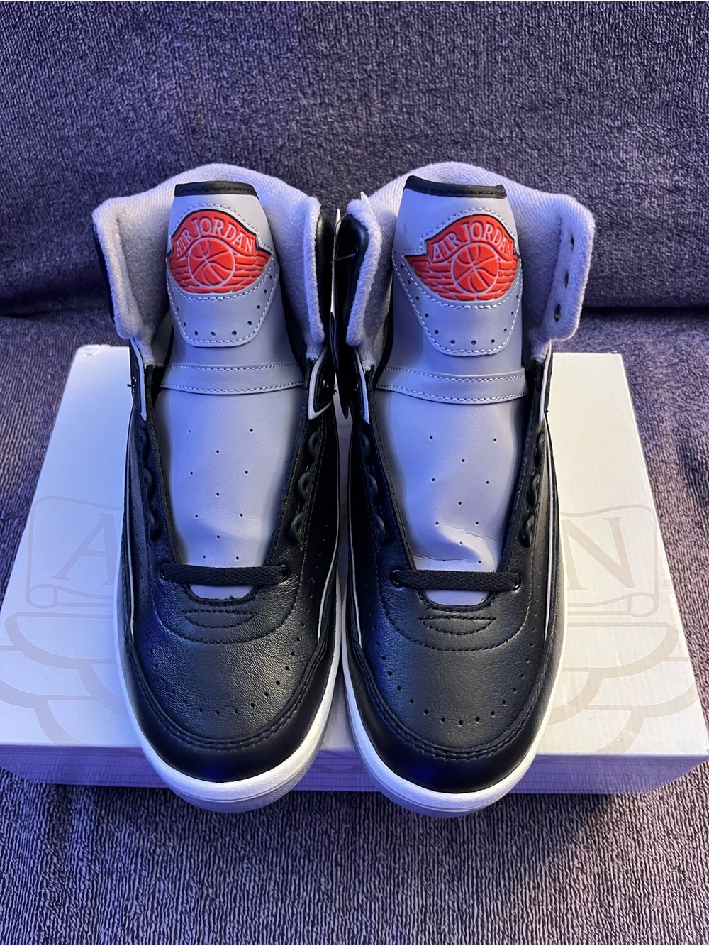 Air Jordan 2 Retro Men’s Size 9 - Black Cement